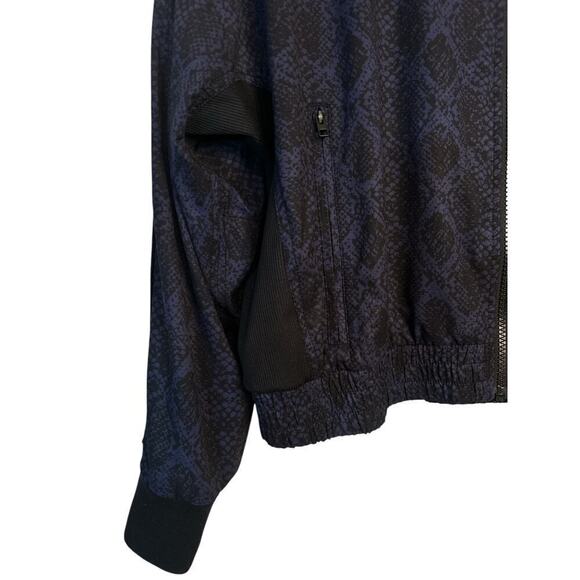 Athleta Women's Full Zip Brooklyn Track Bomber Printed Jacket Size L Multi NWT - Picture 7 of 10
